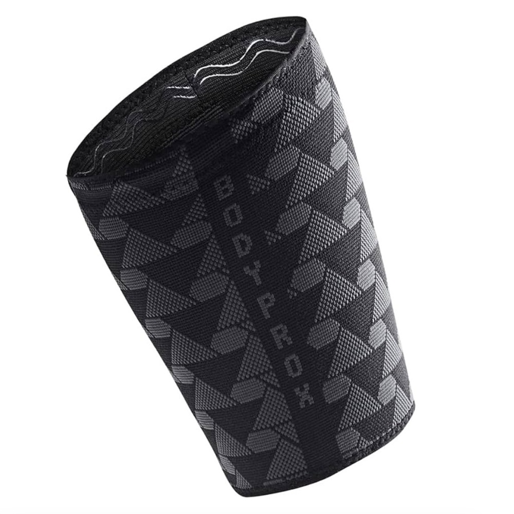 Black and Gray Thigh Compression Sleeves for Performance & Recovery. Size M.New!